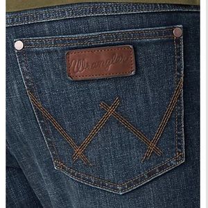 Men's Wrangler Retro Relaxed Boot 34x34